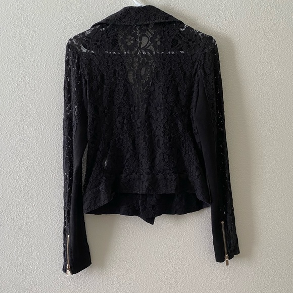 Black lace jacket - Picture 6 of 6